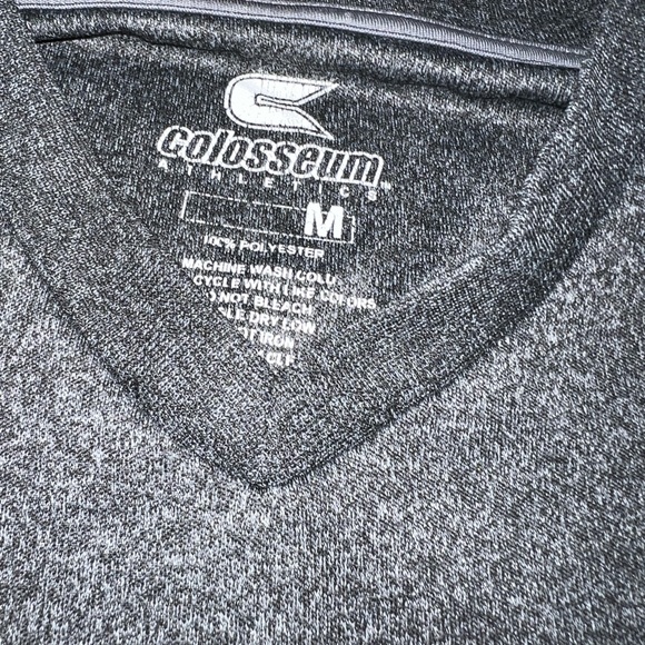 Gray workout T-Shitt - Picture 2 of 4